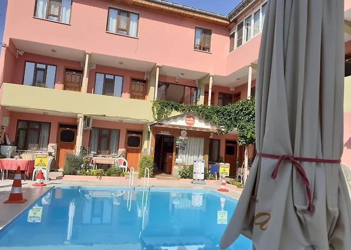 Hotell Hotel Pamukkale 3*