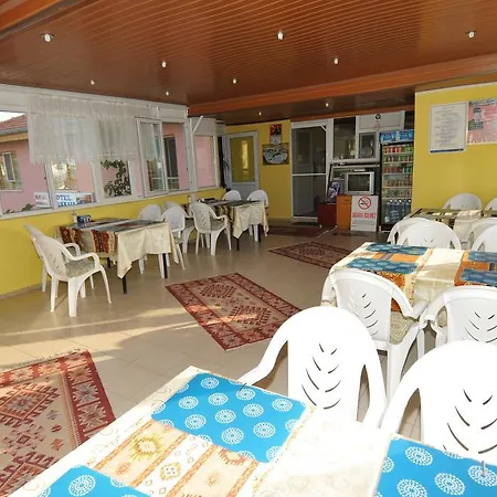 Hotel Pamukkale מלון 3*