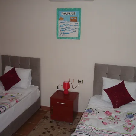 מלון Hotel Pamukkale