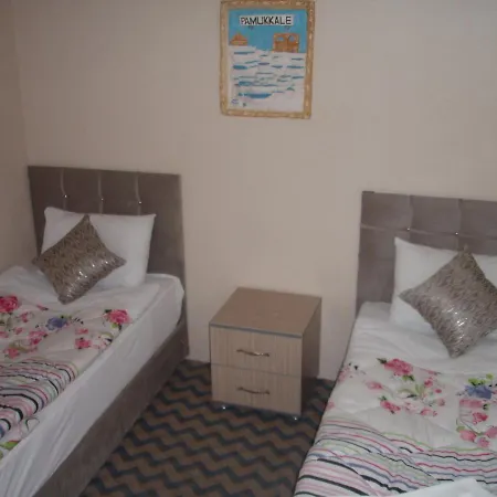 Hotel Pamukkale מלון 3*