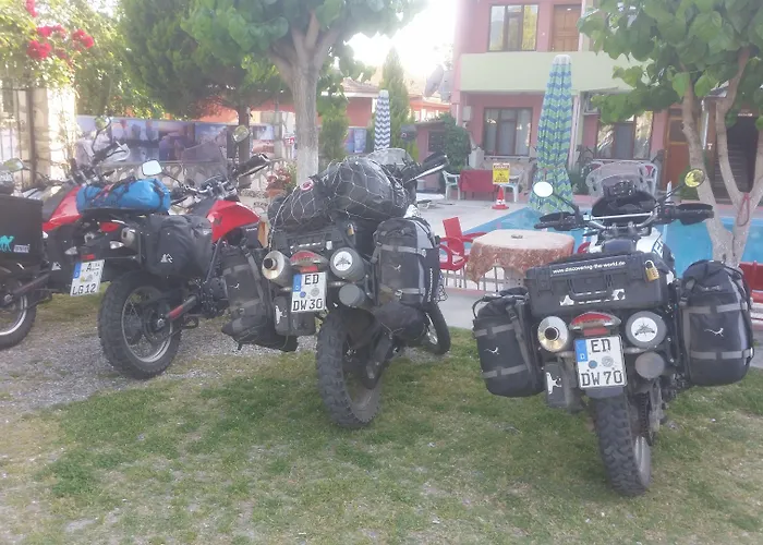 酒店 帕姆克列酒店 3*